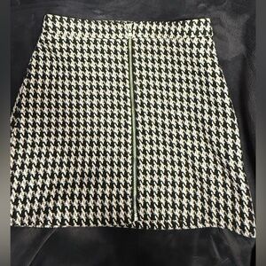 Express Black and White Houndstooth Mini Skirt